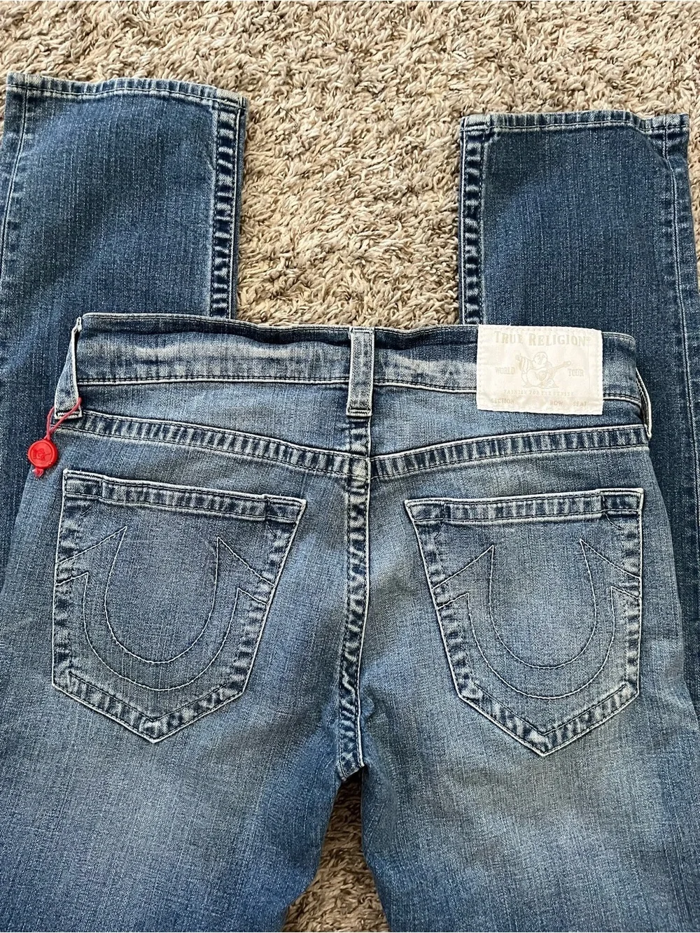 True Religion Geno Slim No Flap Pockets Jeans in Medium Wash Men's Size 32x32